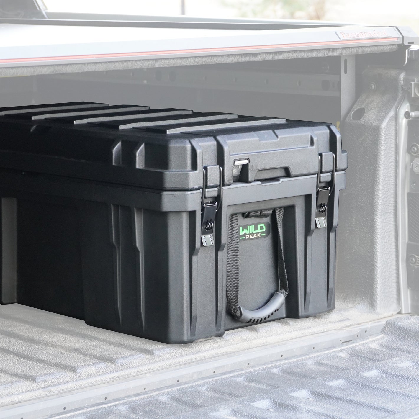Wild storage box 105L