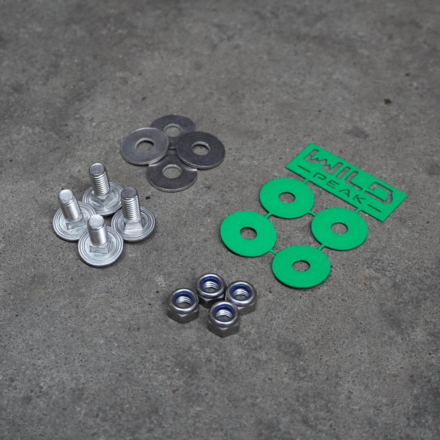 Wild Aero roof rack hardware M8 (4pcs)